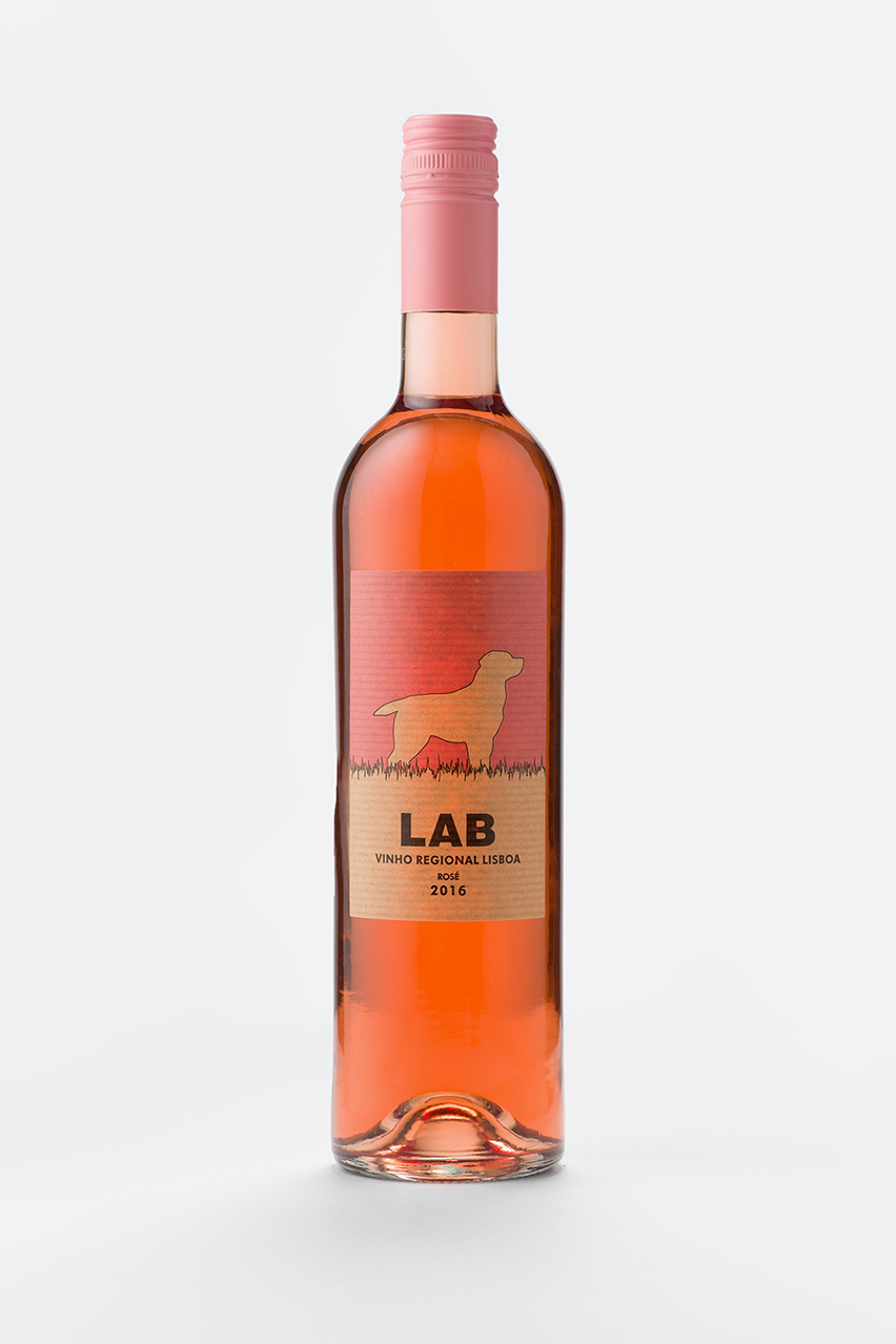 Розовое полусухое португалия. Вино Moura Basto розовое полусухое 0.75. Вино Лаб Португалия. Вино Лагошта розовое полусухое 0,75 Португалия. ИГТ розовое вино Rose.