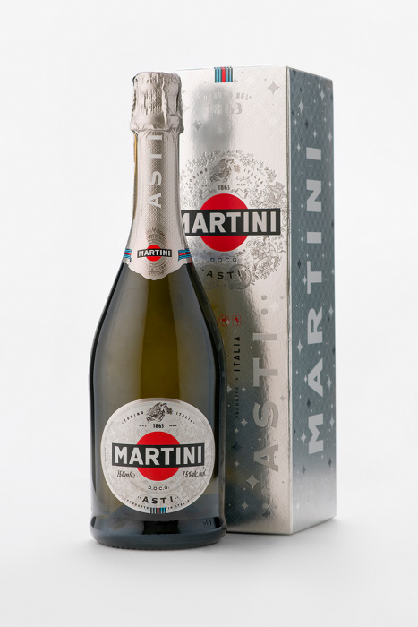 Игристое вино Мартини Асти, белое, сладкое, в подарочной упаковке, 0.75л